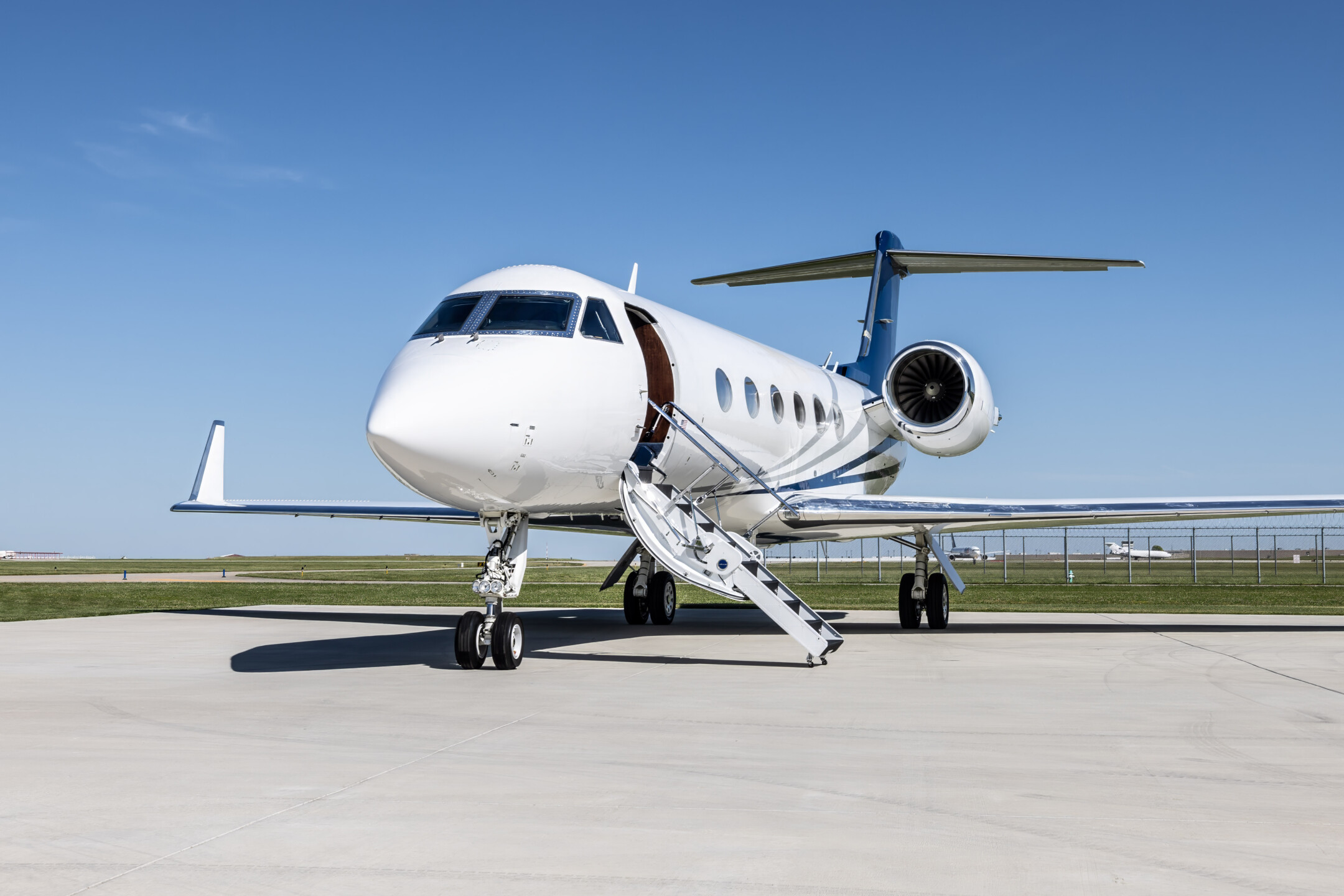 Mid-cabin jet on the ramp, pre-listing photography